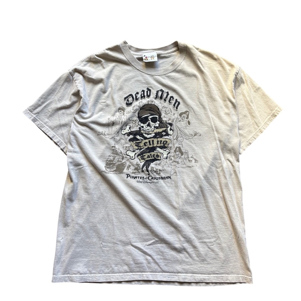 Vintage 00's Disney Pirates Of the Carribean Dead Men Tell Me Tales Shirt XL